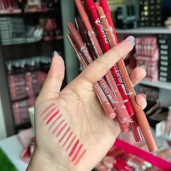 Flormar Perfect Lipliner – Long-Lasting & Intense Color | Smooth Application | Pack of 12 Shades